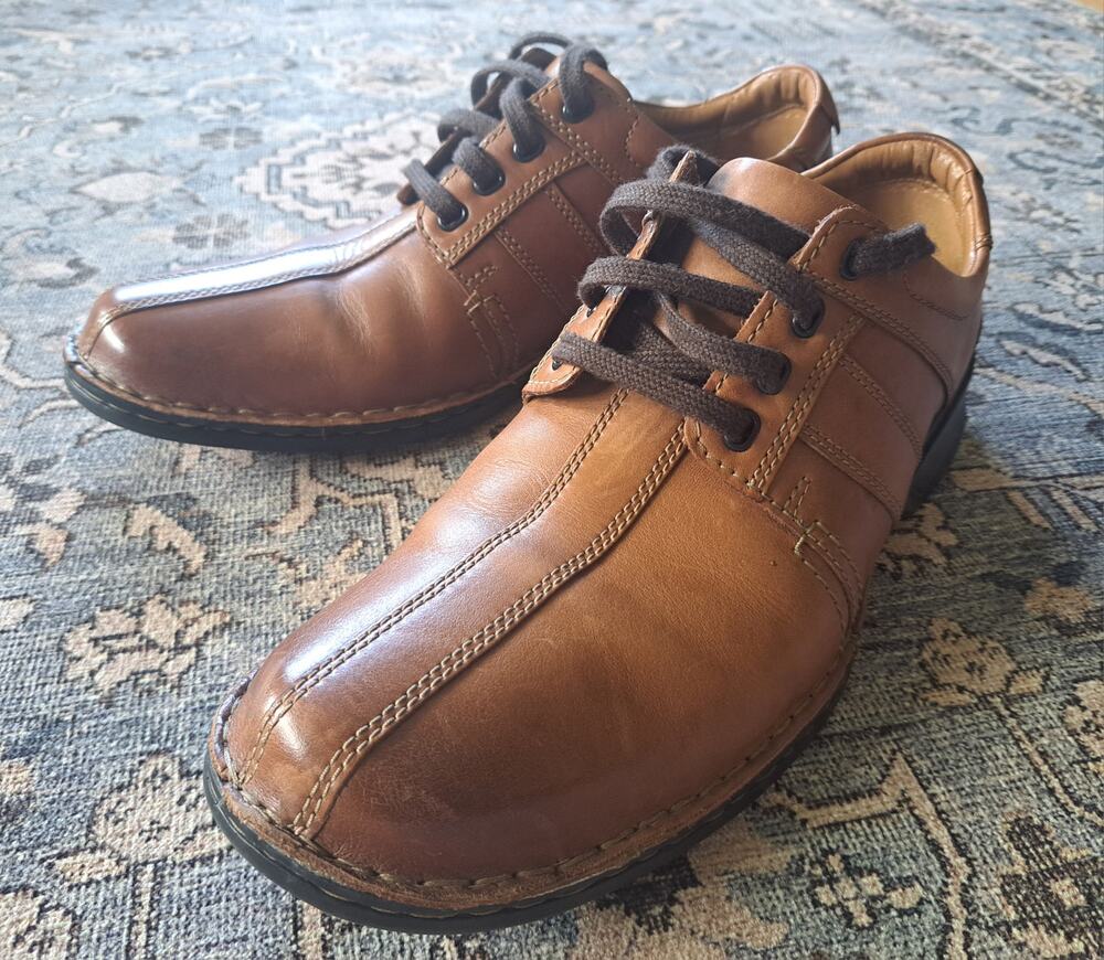 Clarks Touareg Vibe Brown Leather Oxfords Size 11